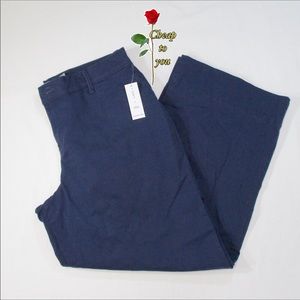 🔥NWT🔥 OLD NAVY CARPI PANTS SIZE 4